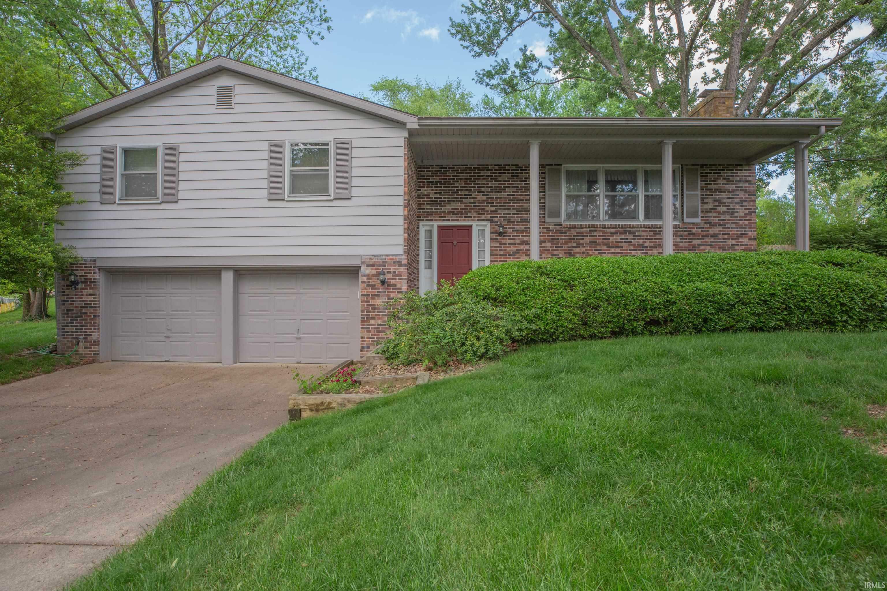 8415 Holly Court  Evansville IN 47710 photo