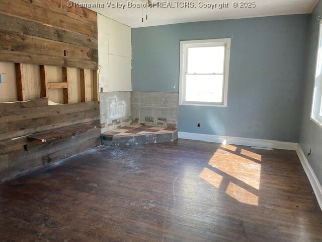 Property Photo: 4866 Washington Street W WV 25313