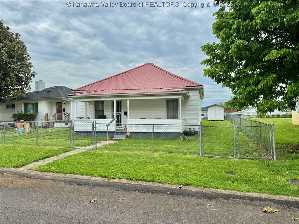 2907 5th Avenue  Charleston WV 25387 photo