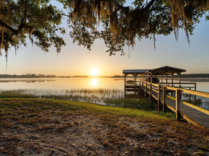 Property Photo:  37918 N County Road 44A  FL 32736 