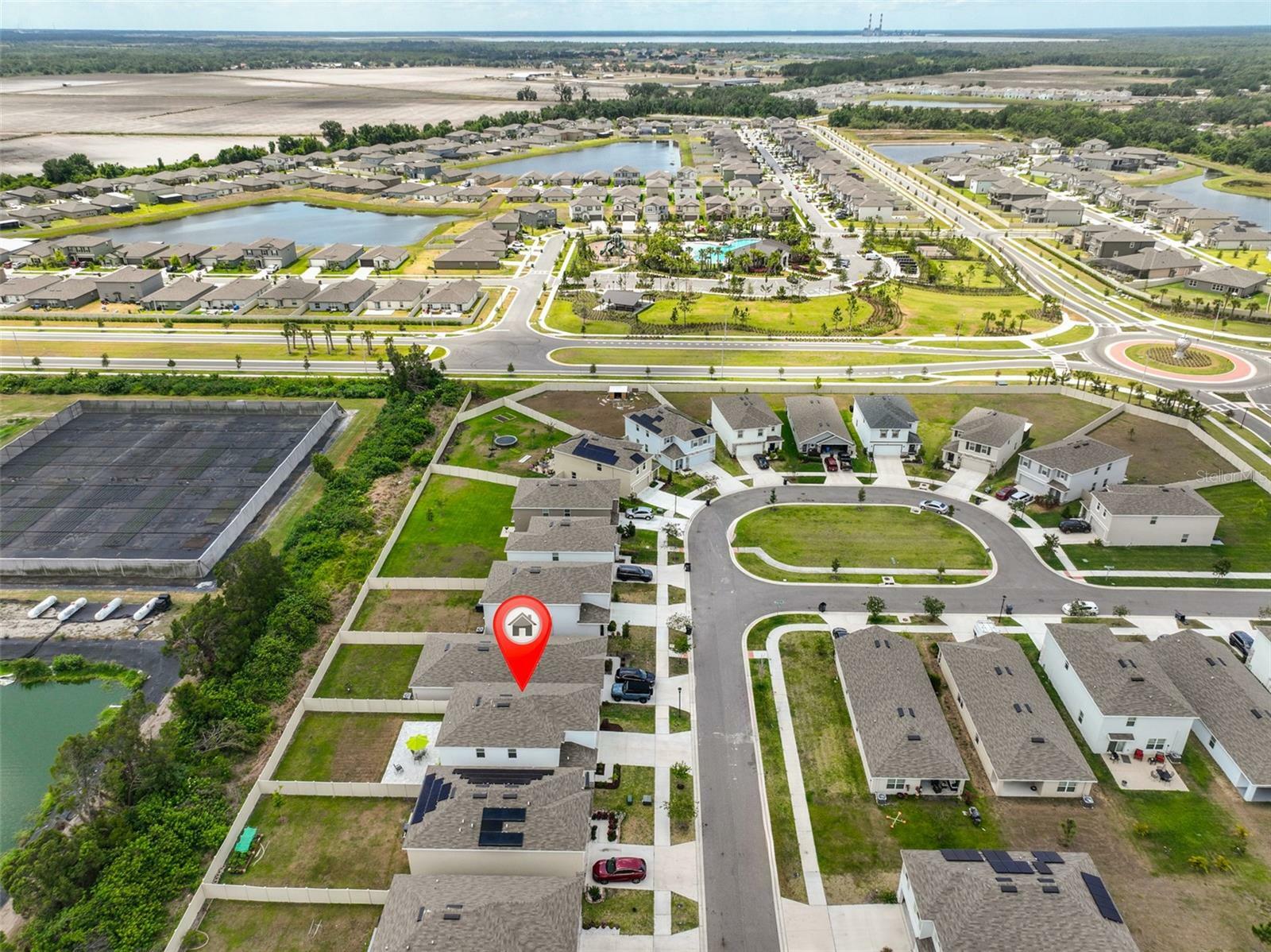 Property Photo: 2858 Star Anise Lane FL 33598