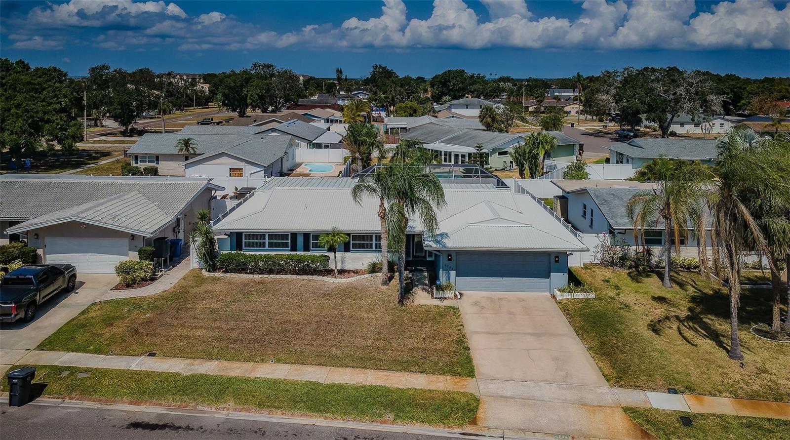 Property Photo: 4704 Shale Place FL 33615