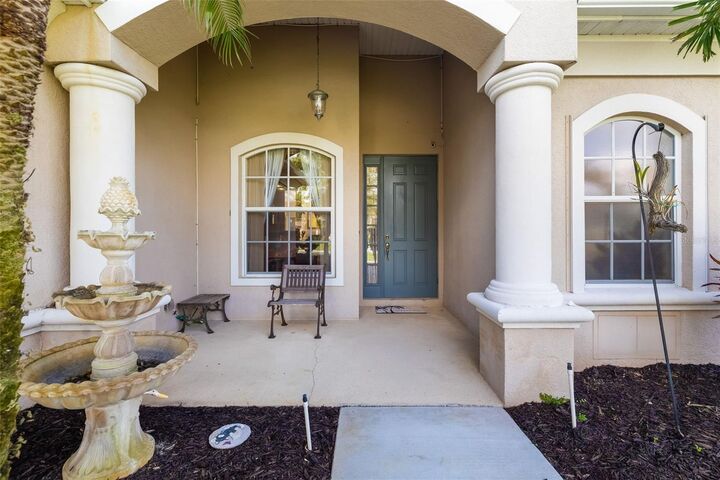Property Photo:  224 Dahlia Court  FL 34212 