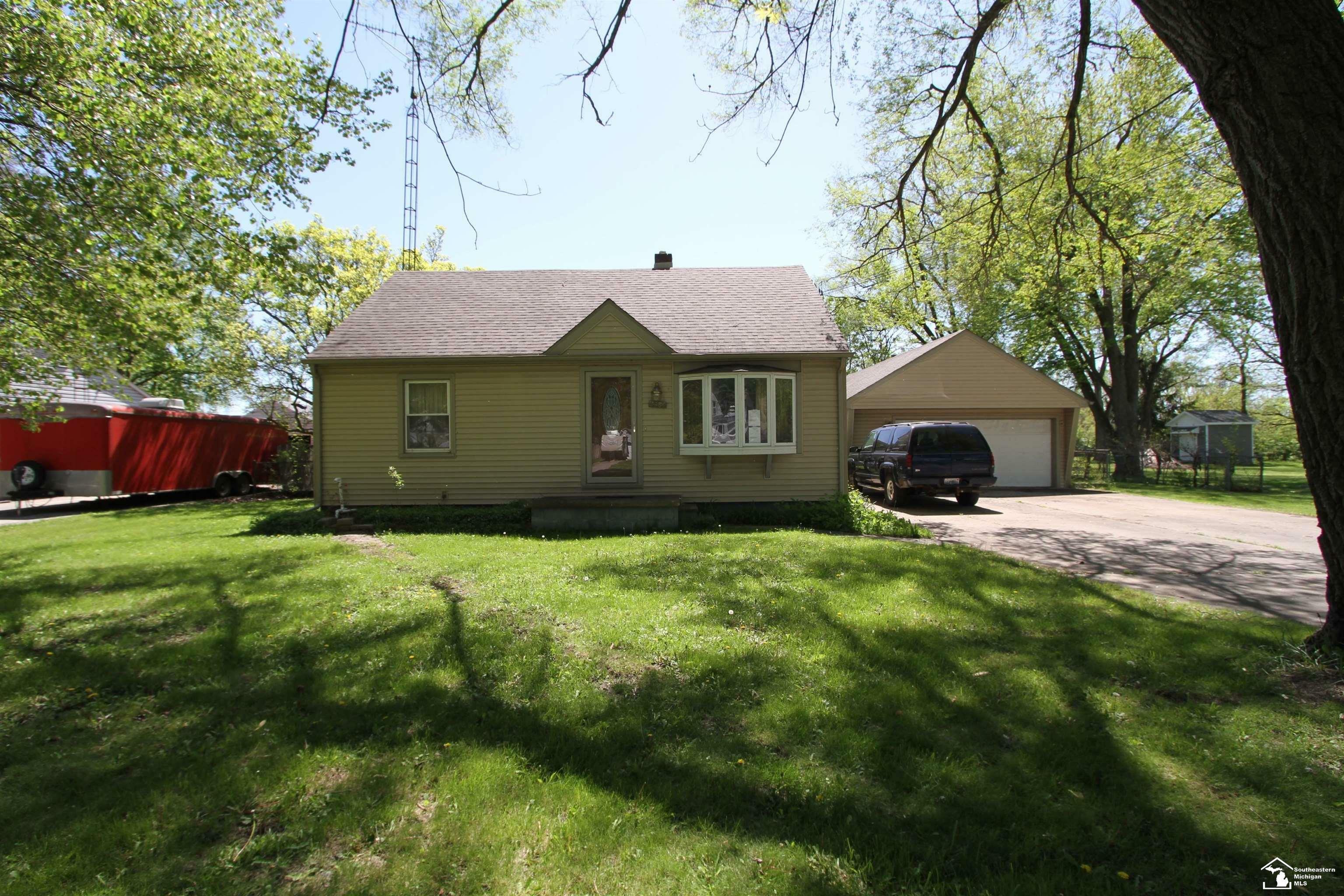 Property Photo: 15486 Dayton Road MI 48161