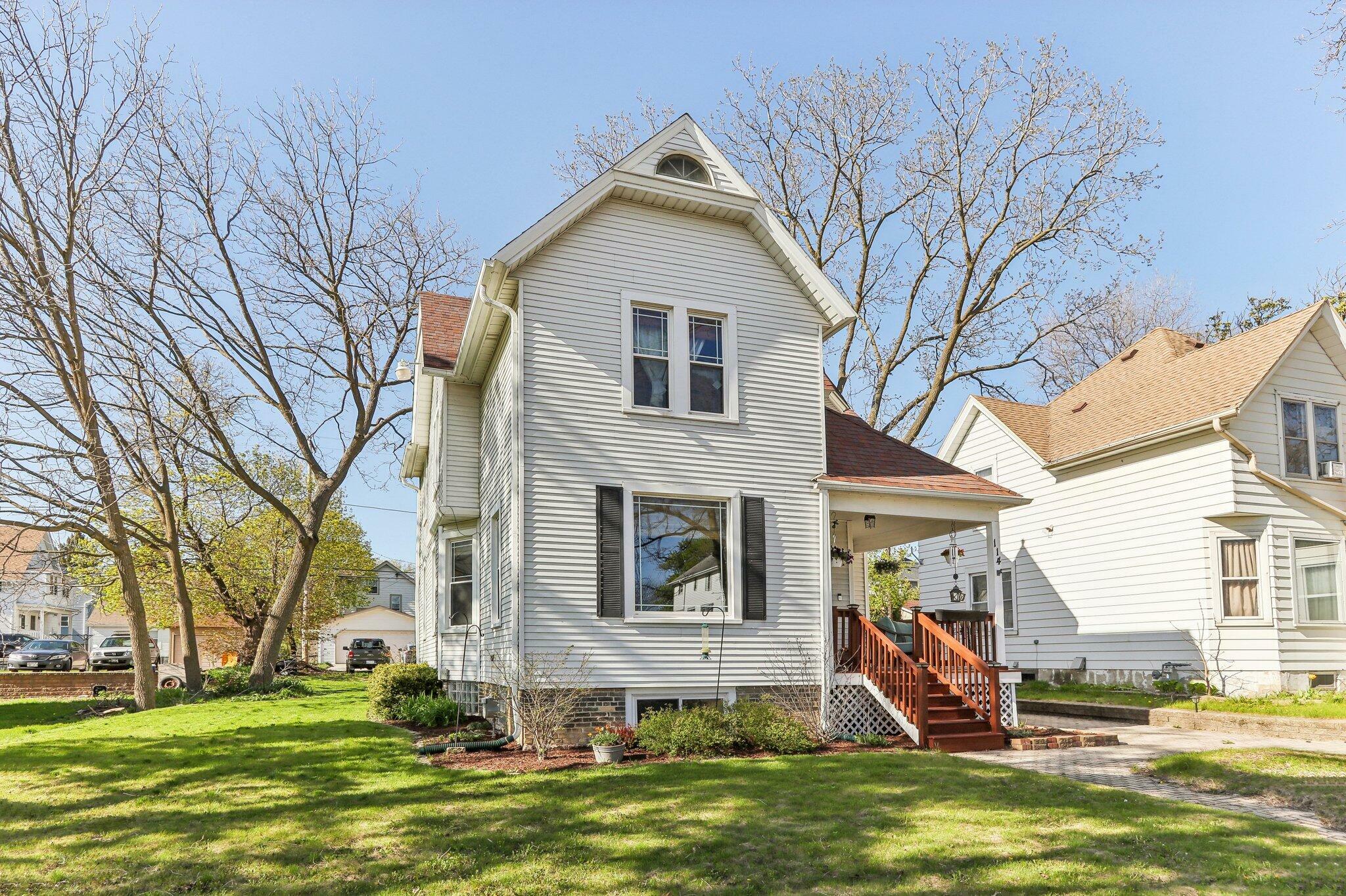 Property Photo: 114 E Washington St WI 53095