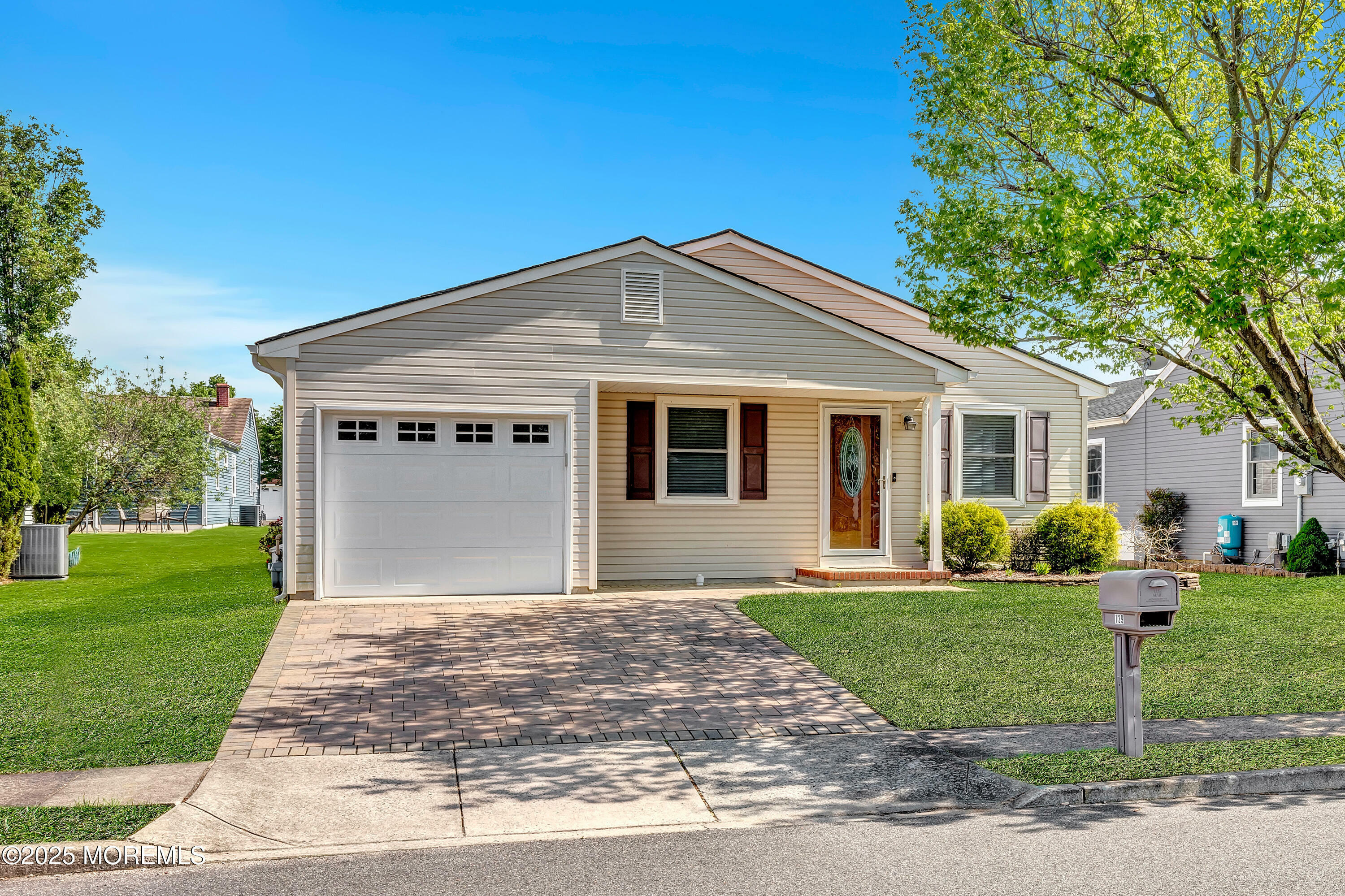 139 Paradise Boulevard  Toms River NJ 08757 photo