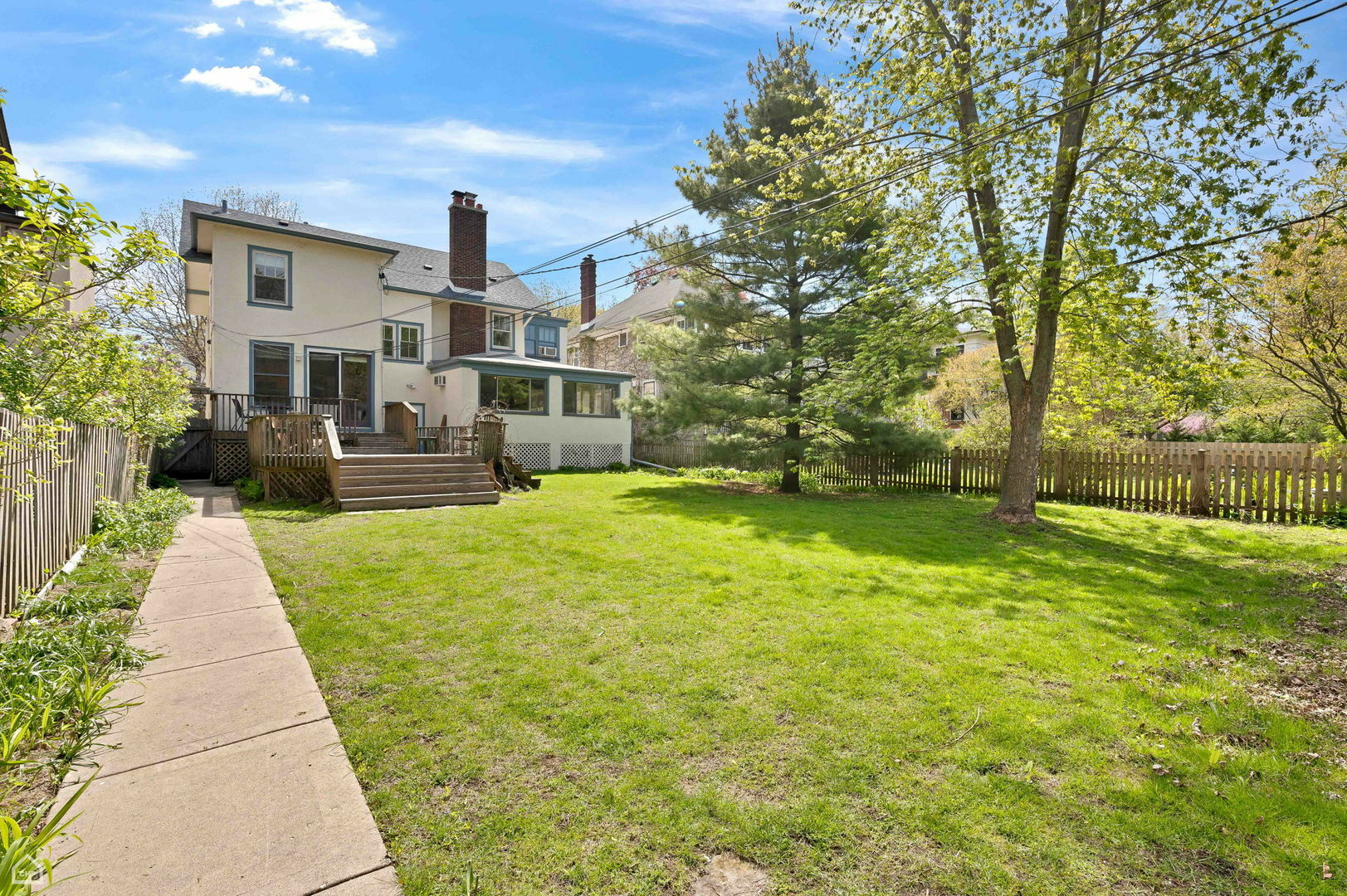 Property Photo: 706 Forest Avenue IL 60202