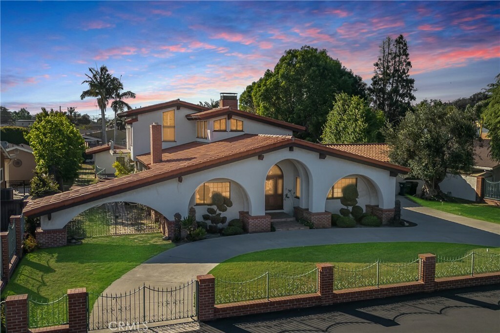 Property Photo:  9221 Rives Avenue  CA 90240 