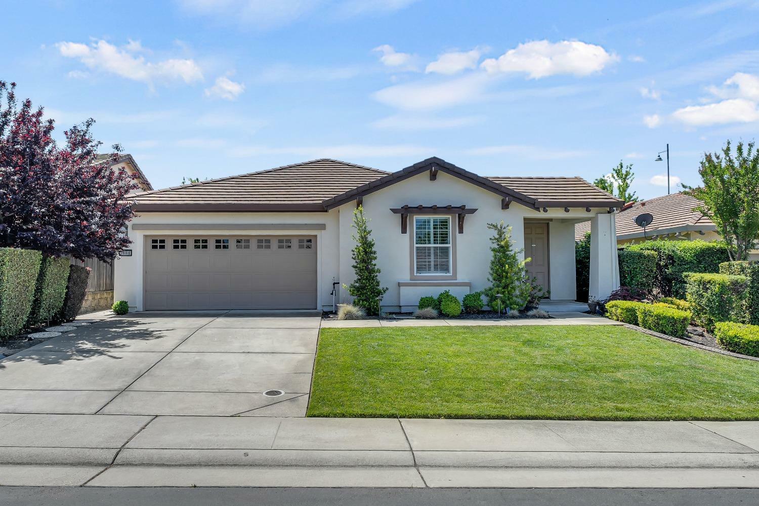 Property Photo: 1884 Stageline Circle CA 95765