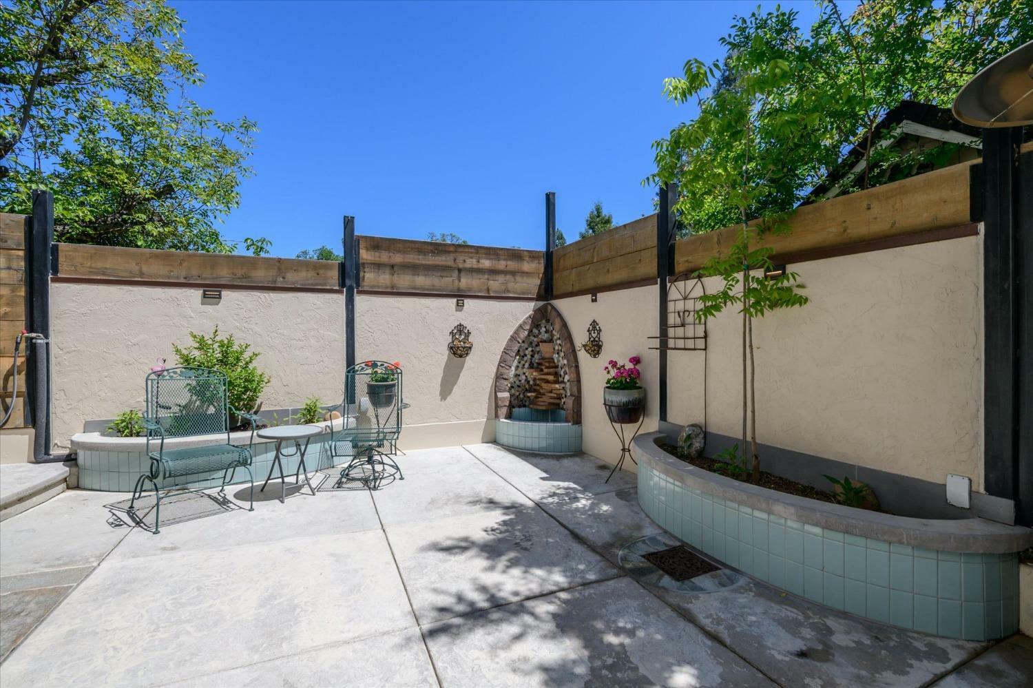 691 Wentworth Court  Placerville CA 95667 photo