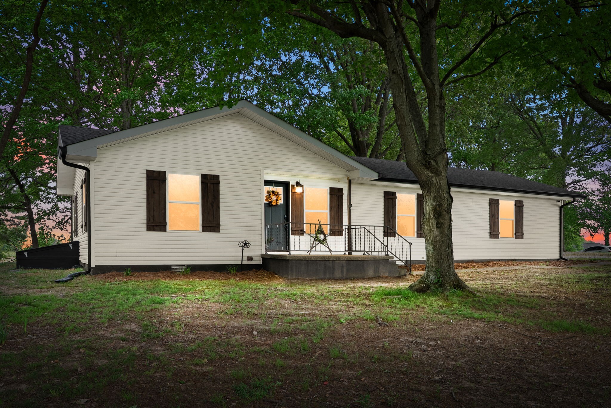 Property Photo: 5921 Keysburg Rd TN 37010