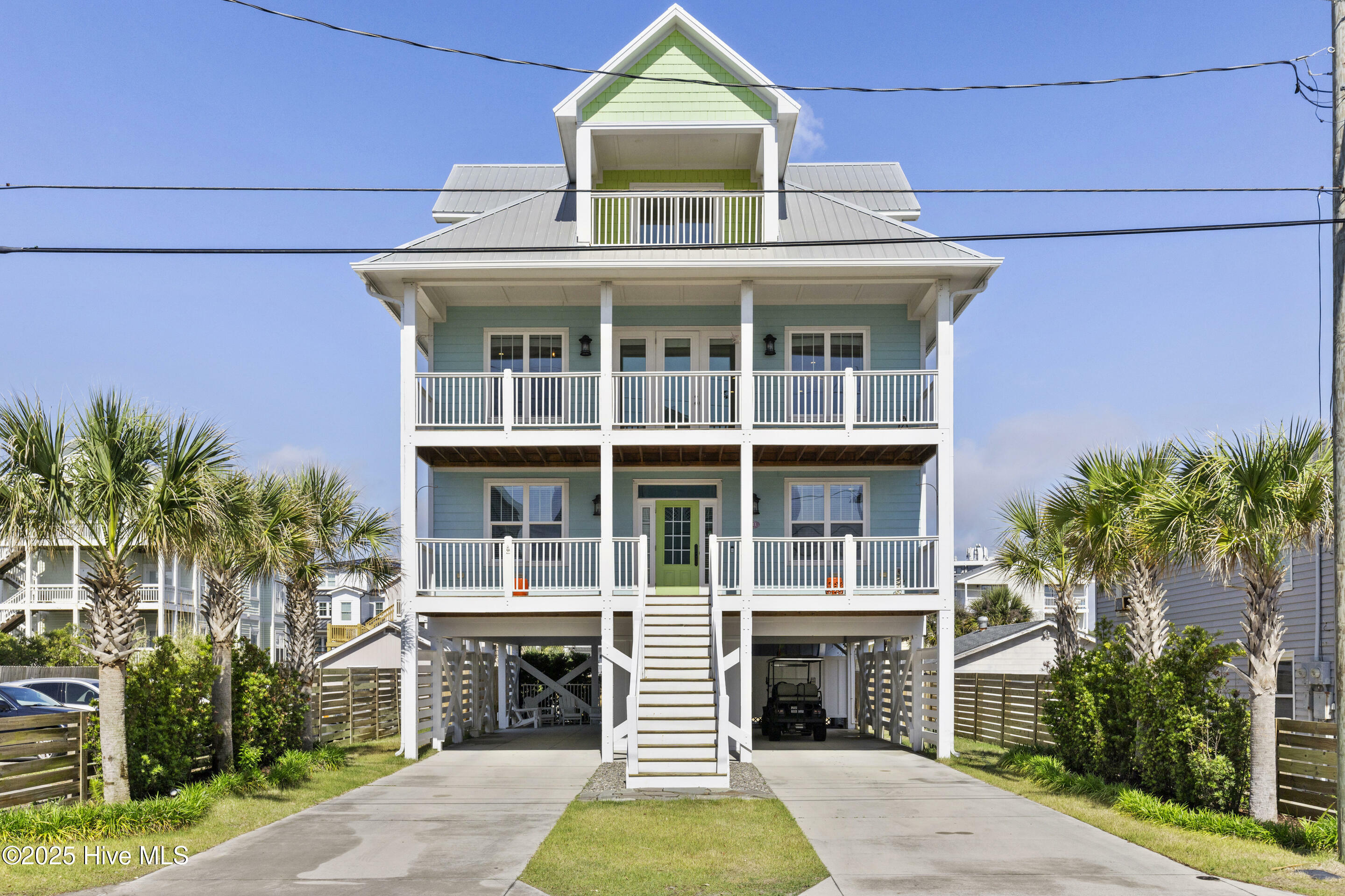 Property Photo: 711 Carolina Beach Avenue N NC 28428
