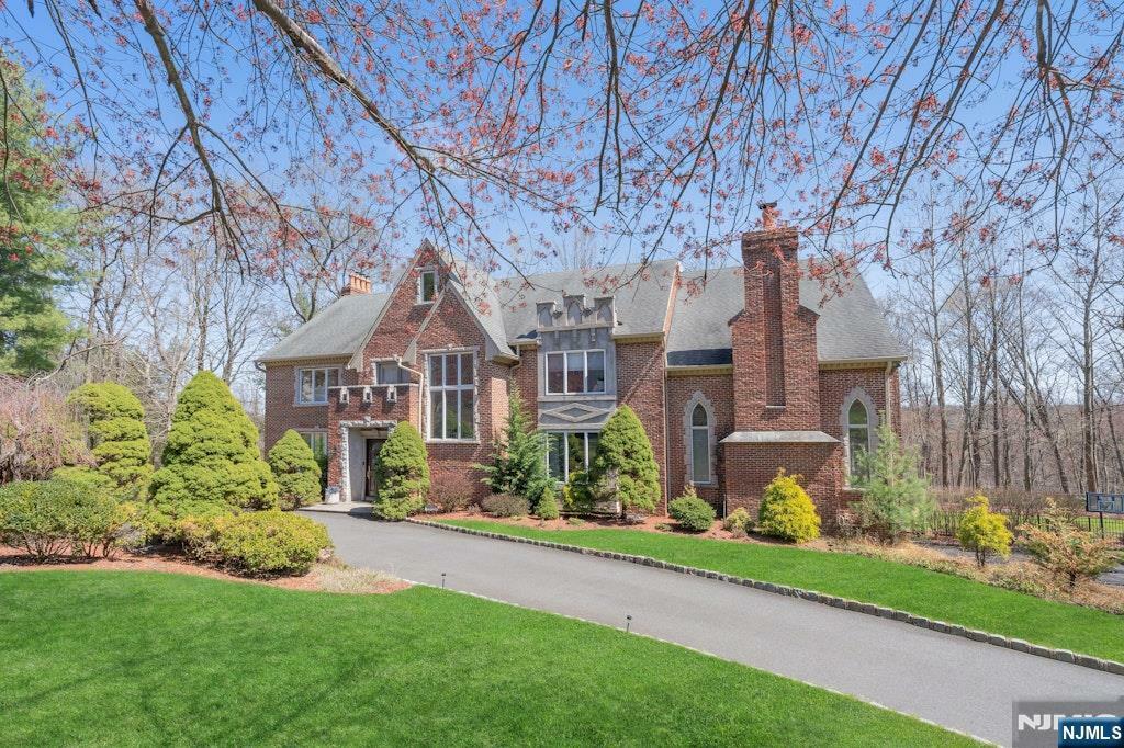 14 Forest Ridge Road  Upper Saddle River NJ 07458 photo