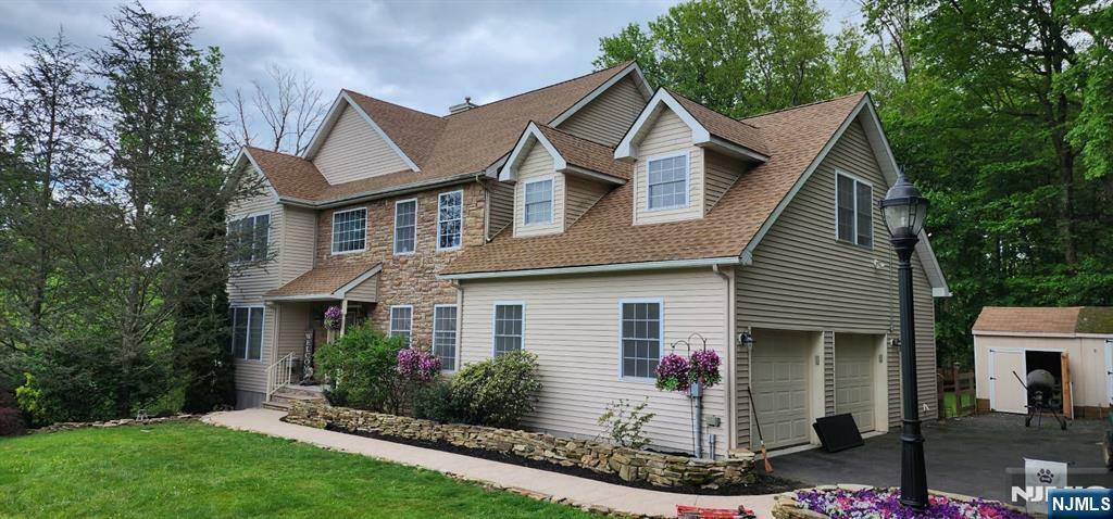 22 Melody Lane  West Milford NJ 07480 photo