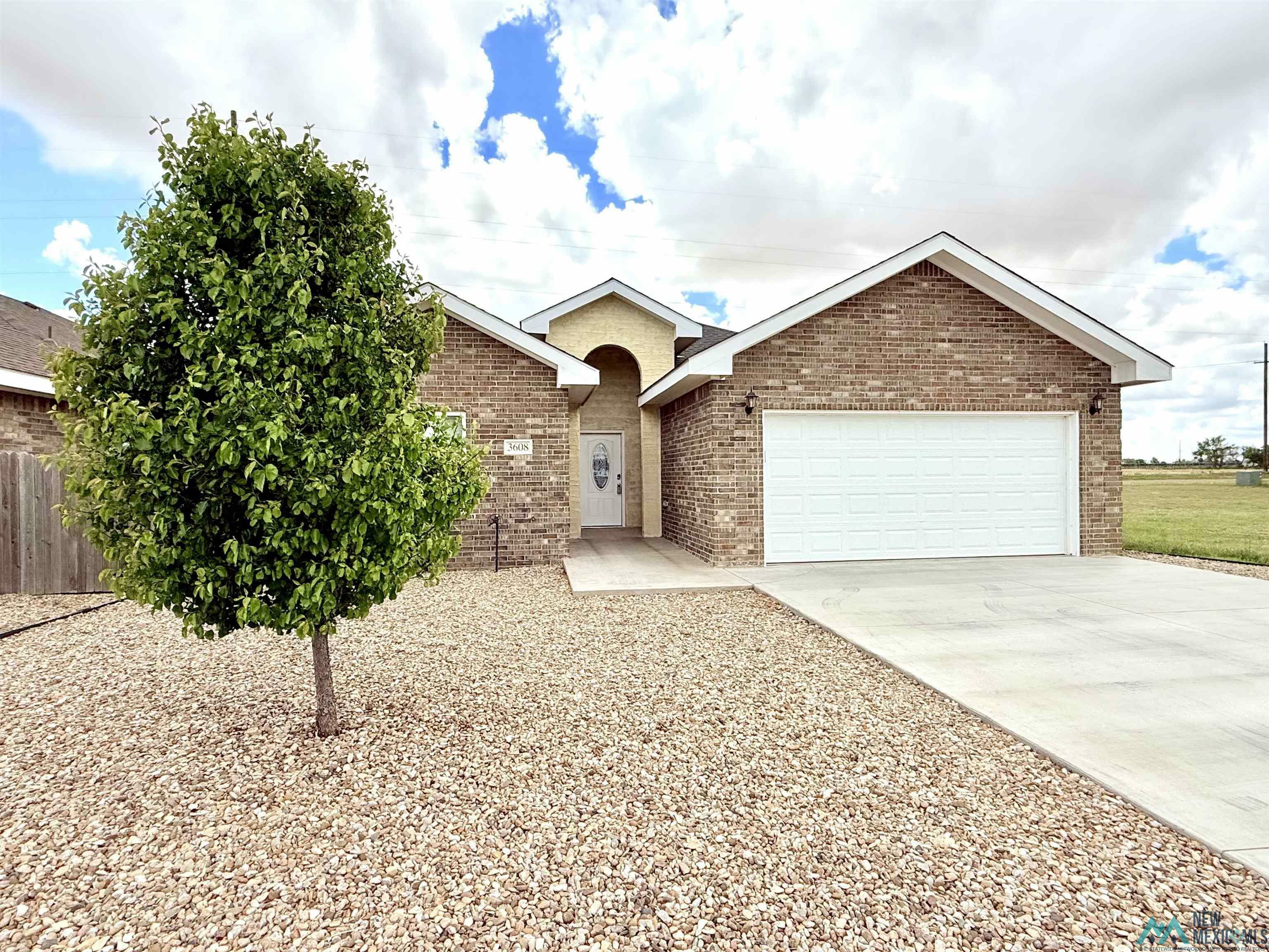 Property Photo: 3608 Weston Street NM 88101