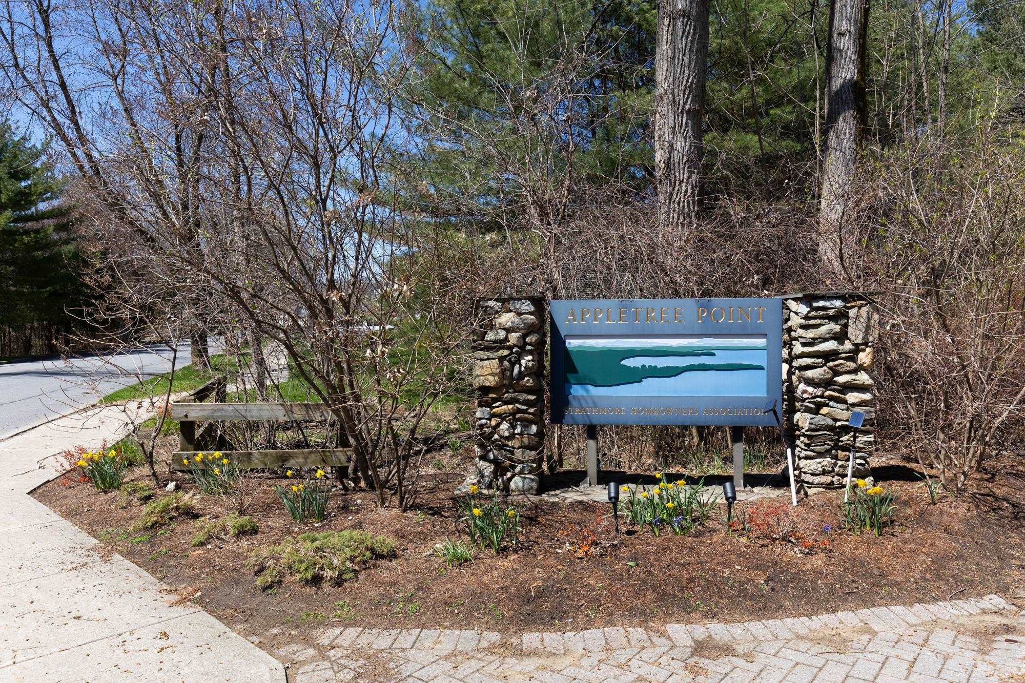 Property Photo:  166 Appletree Point Road  VT 05408 