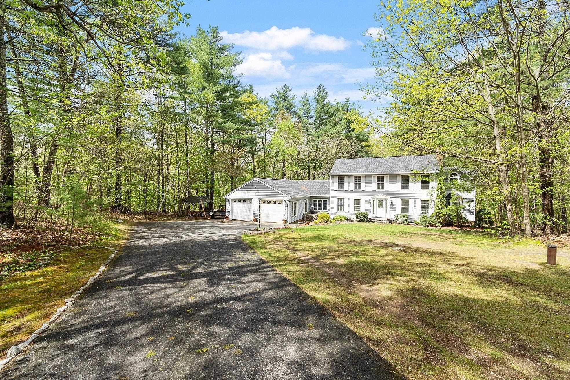 Property Photo: 13 Aladdin Road NH 03087