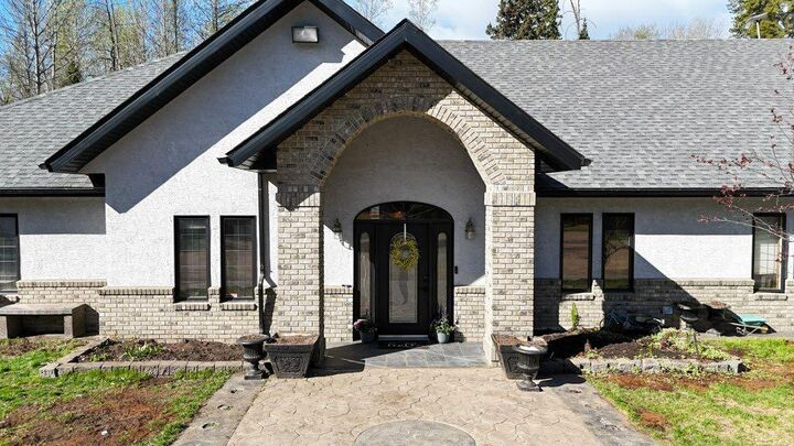 Property Photo:  590072 Range Road 113A  AB T7S 1P8 