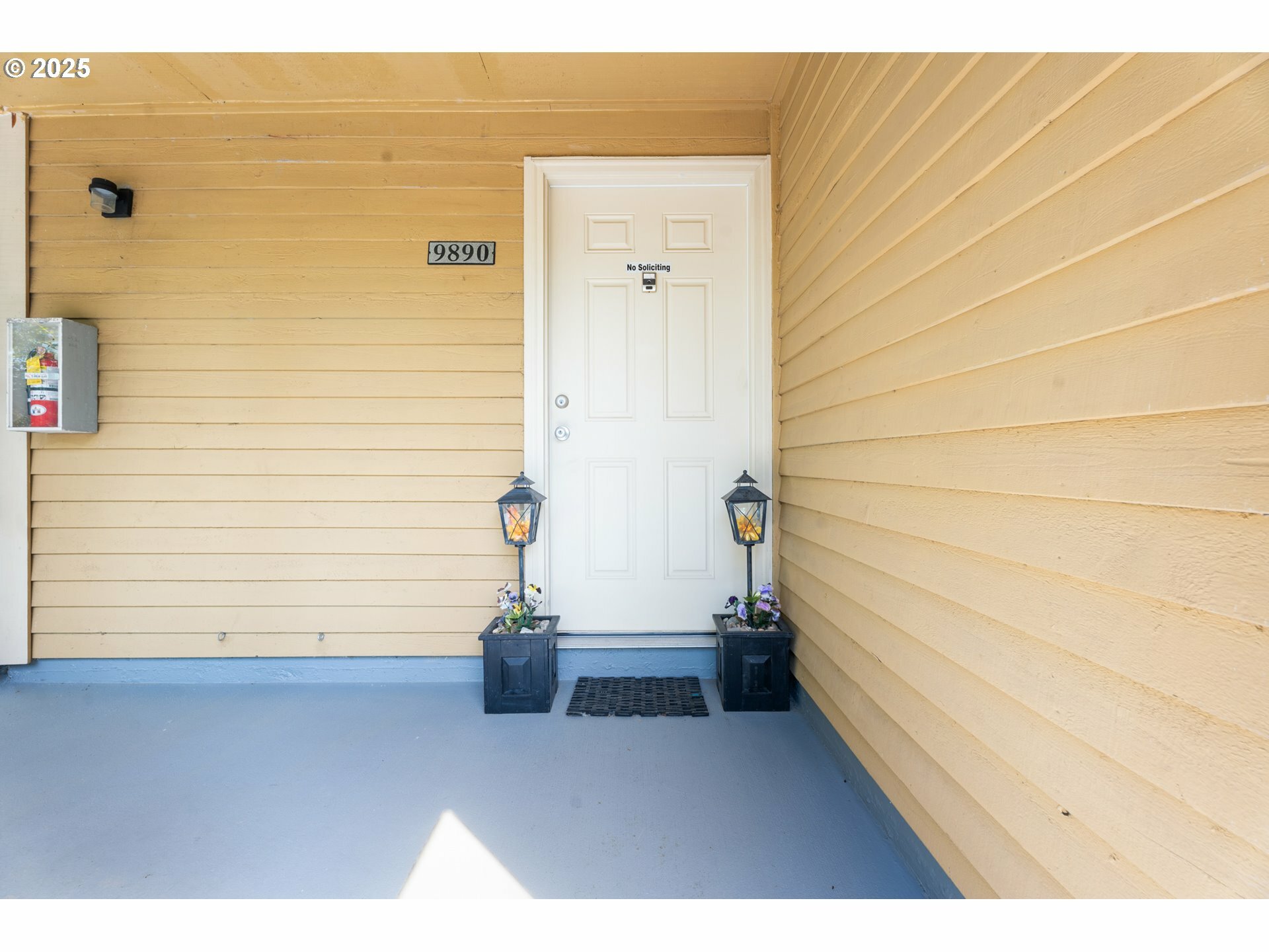 Property Photo: 9890 SE Talbert St Bldg 8 OR 97015