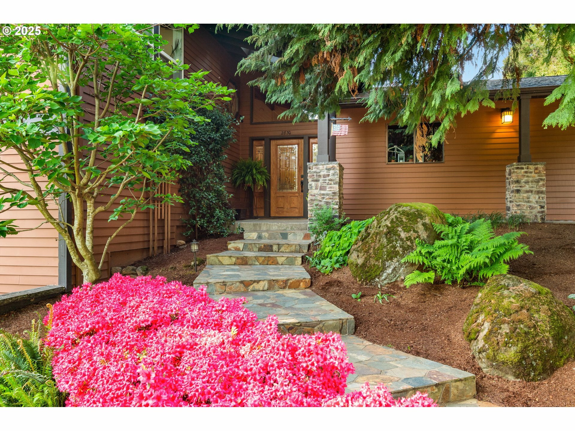 Property Photo: 2830 Coeur D Alene Dr OR 97068