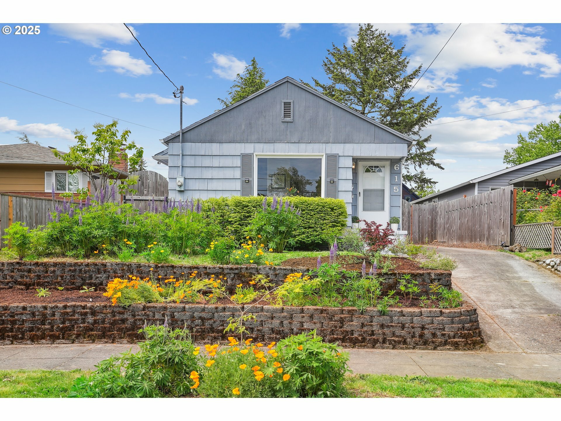 615 NE 81st Ave  Portland OR 97213 photo