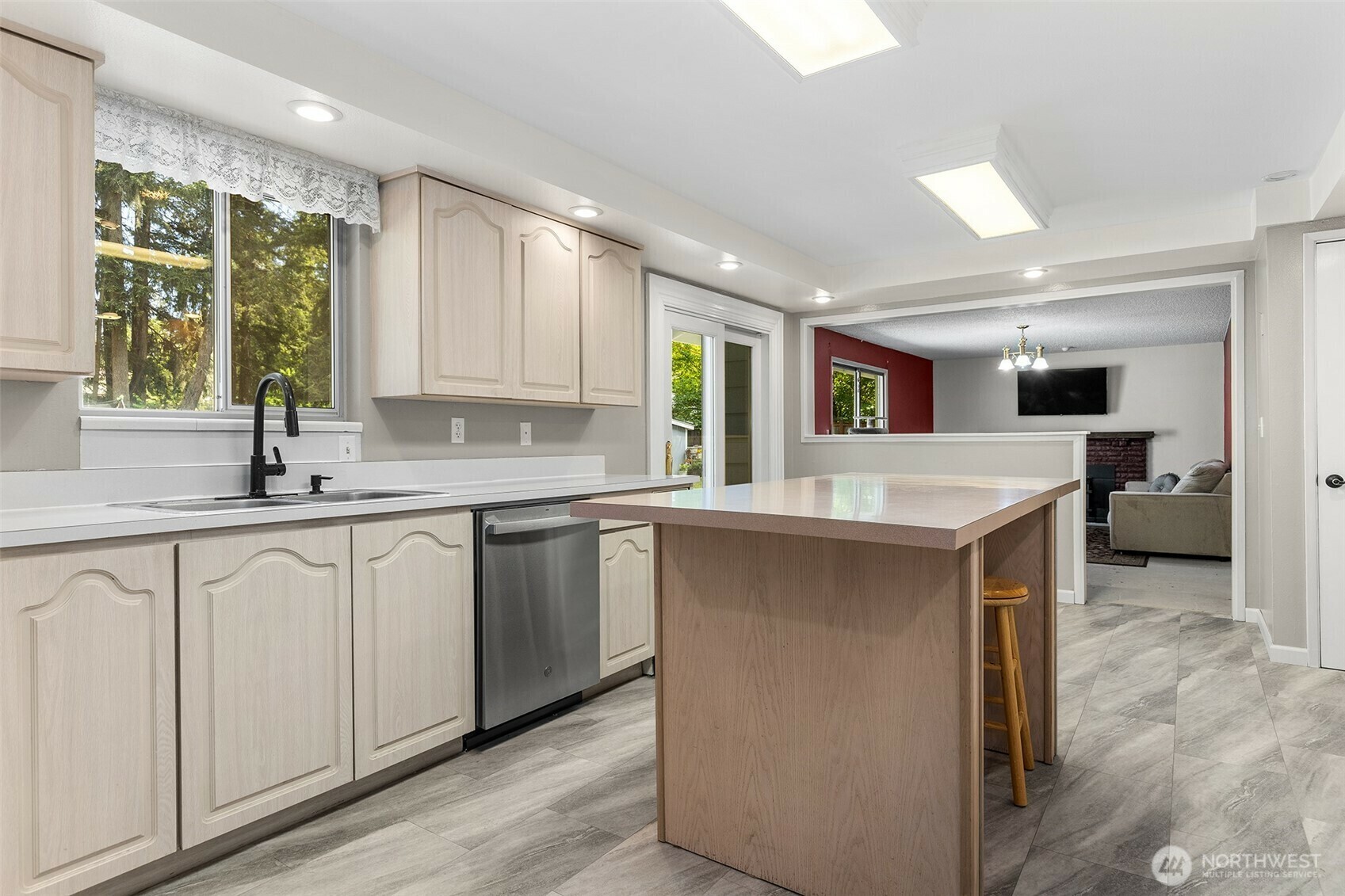 Property Photo: 3123 163rd Street E WA 98446