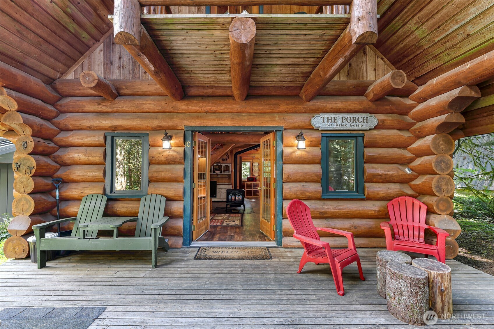 Property Photo: 7010 Rainier Way WA 98244