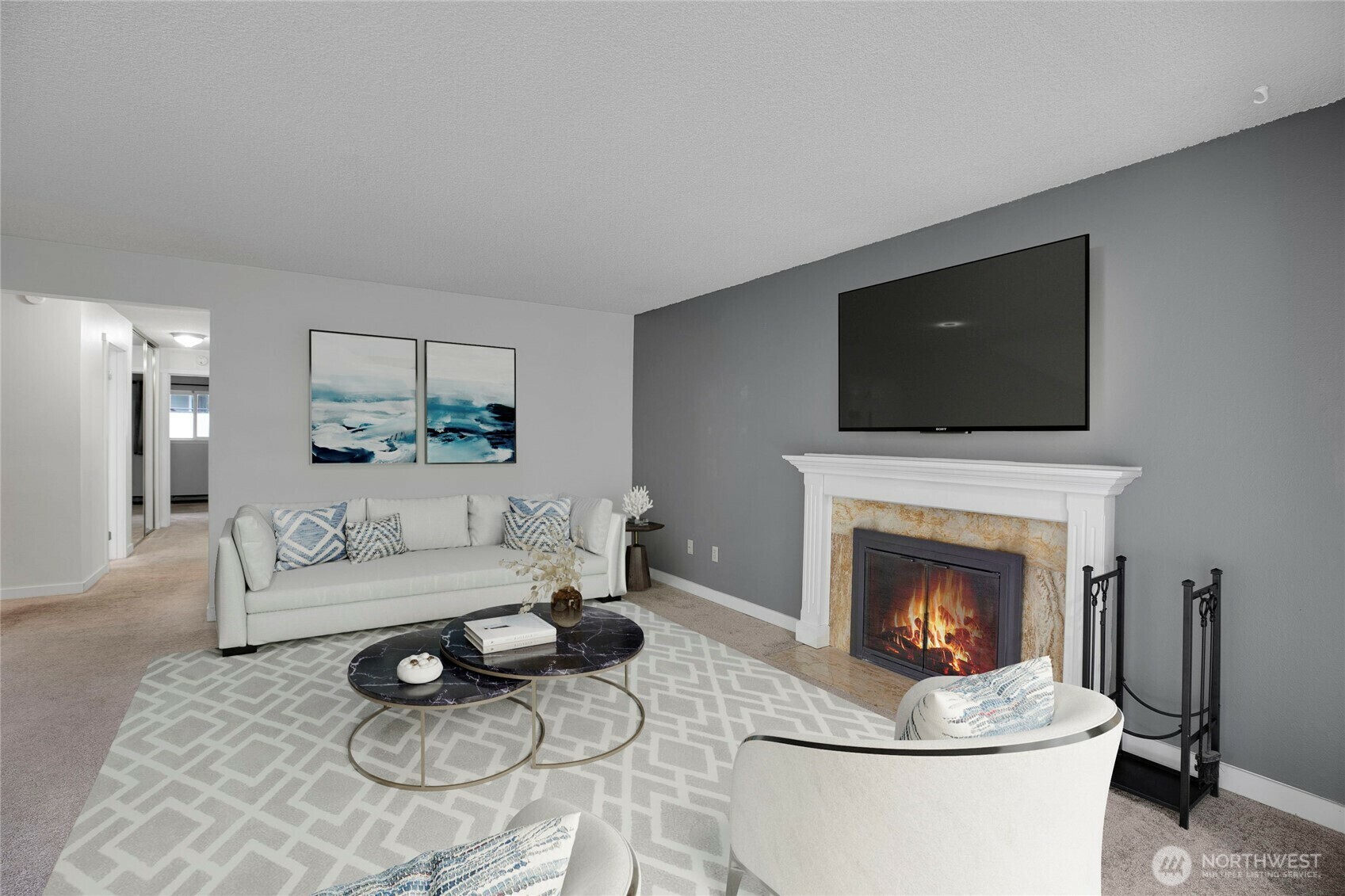 Property Photo:  13739  15th Avenue NE B9  WA 98125 