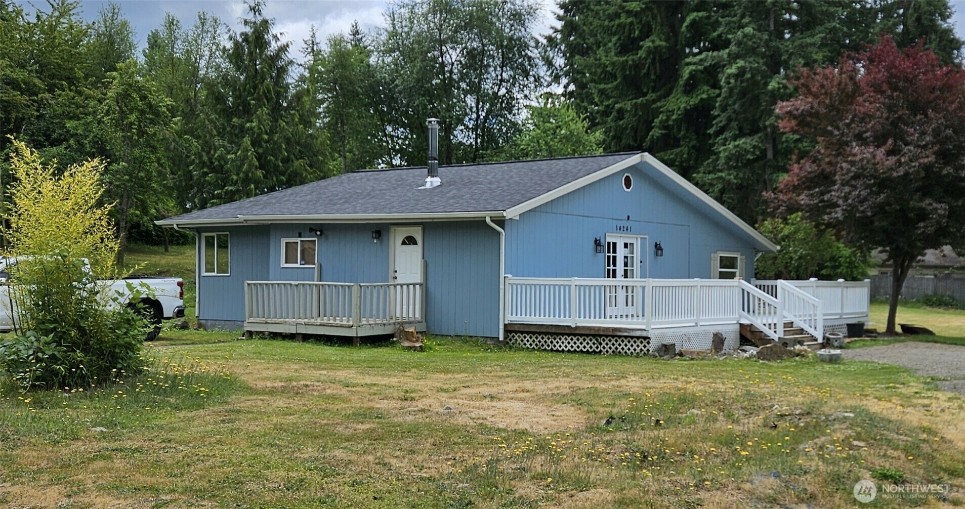 Property Photo: 14241 State Route 507 SE WA 98597