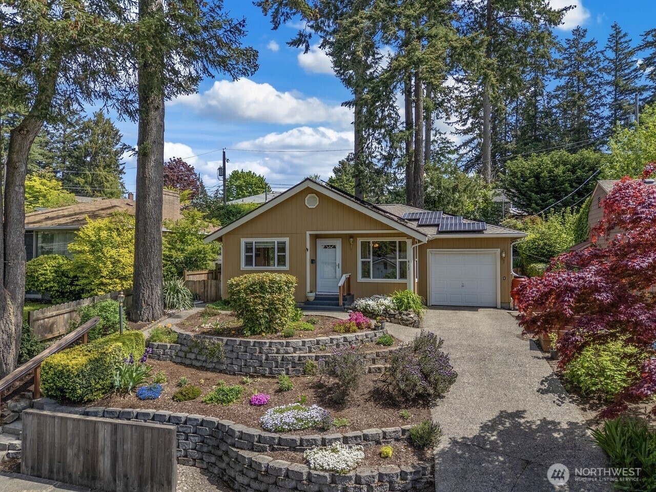 Property Photo: 413 Farallone Avenue WA 98466