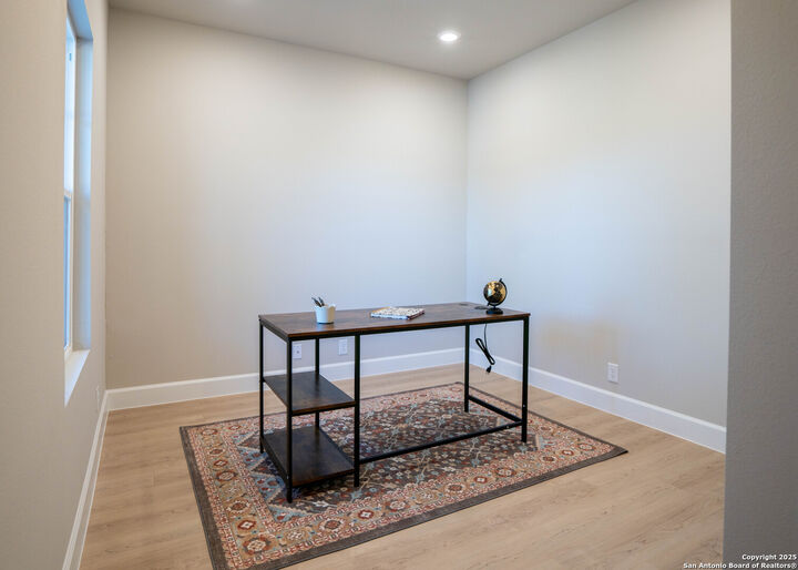 Property Photo: 1131 Fuller TX 78133