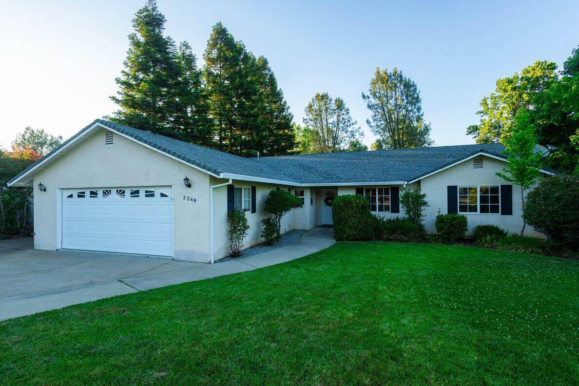 2268 Wicklow Street  Redding CA 96001 photo