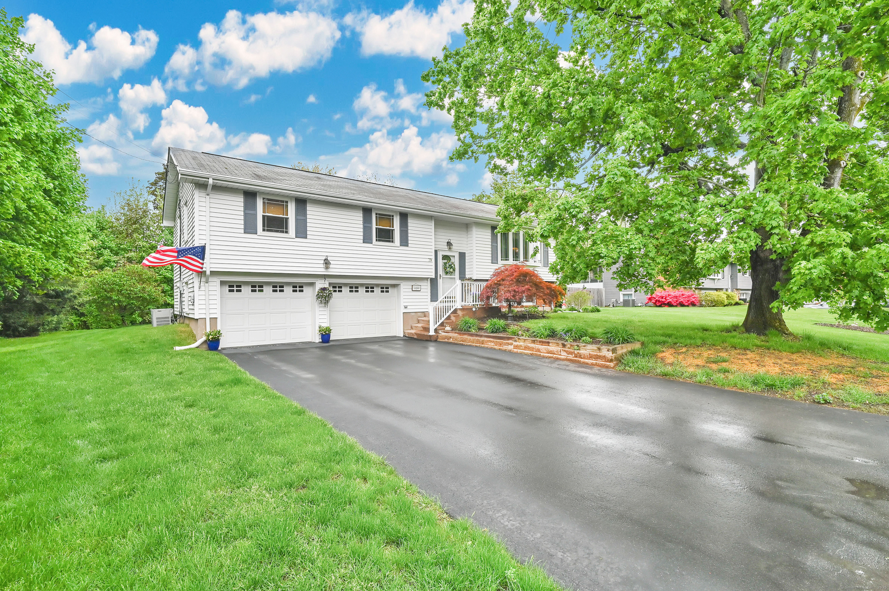 Property Photo: 79 Harvest Lane CT 06118