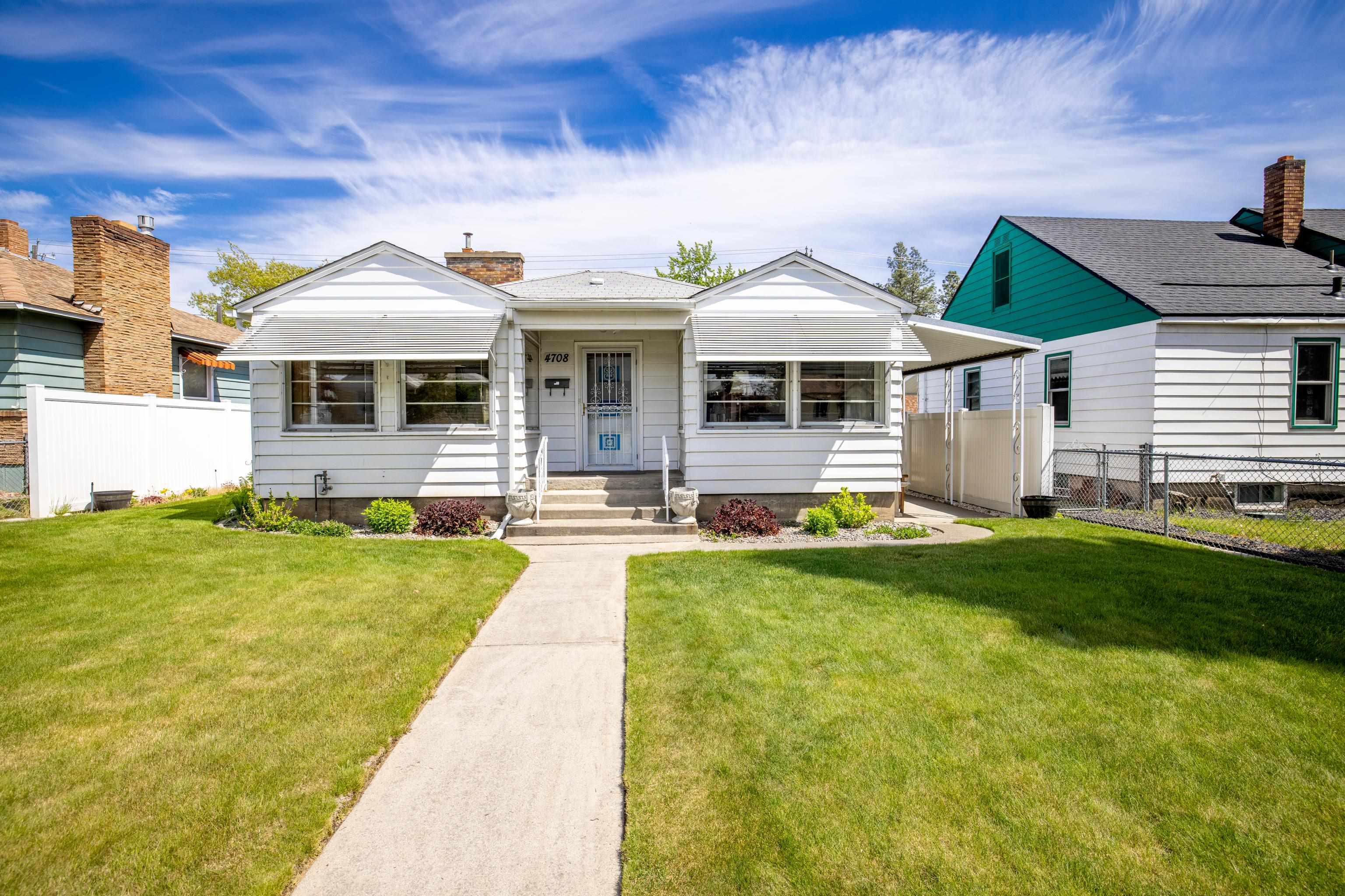 Property Photo: 4708 N Walnut St WA 99205