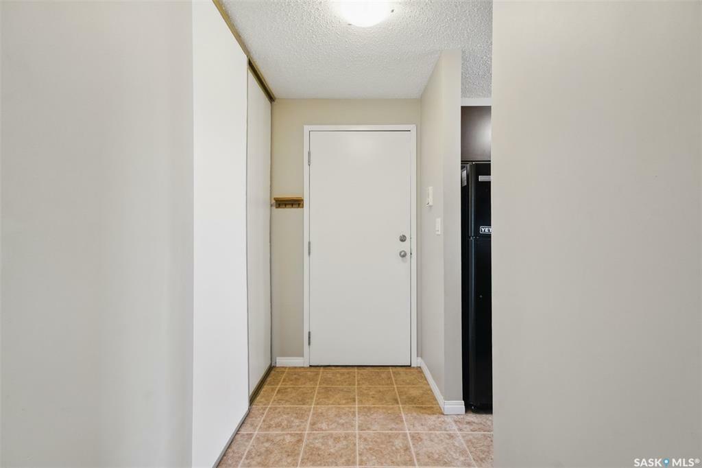 Property Photo: 101 110th Street W 6 SK S7N 1S1