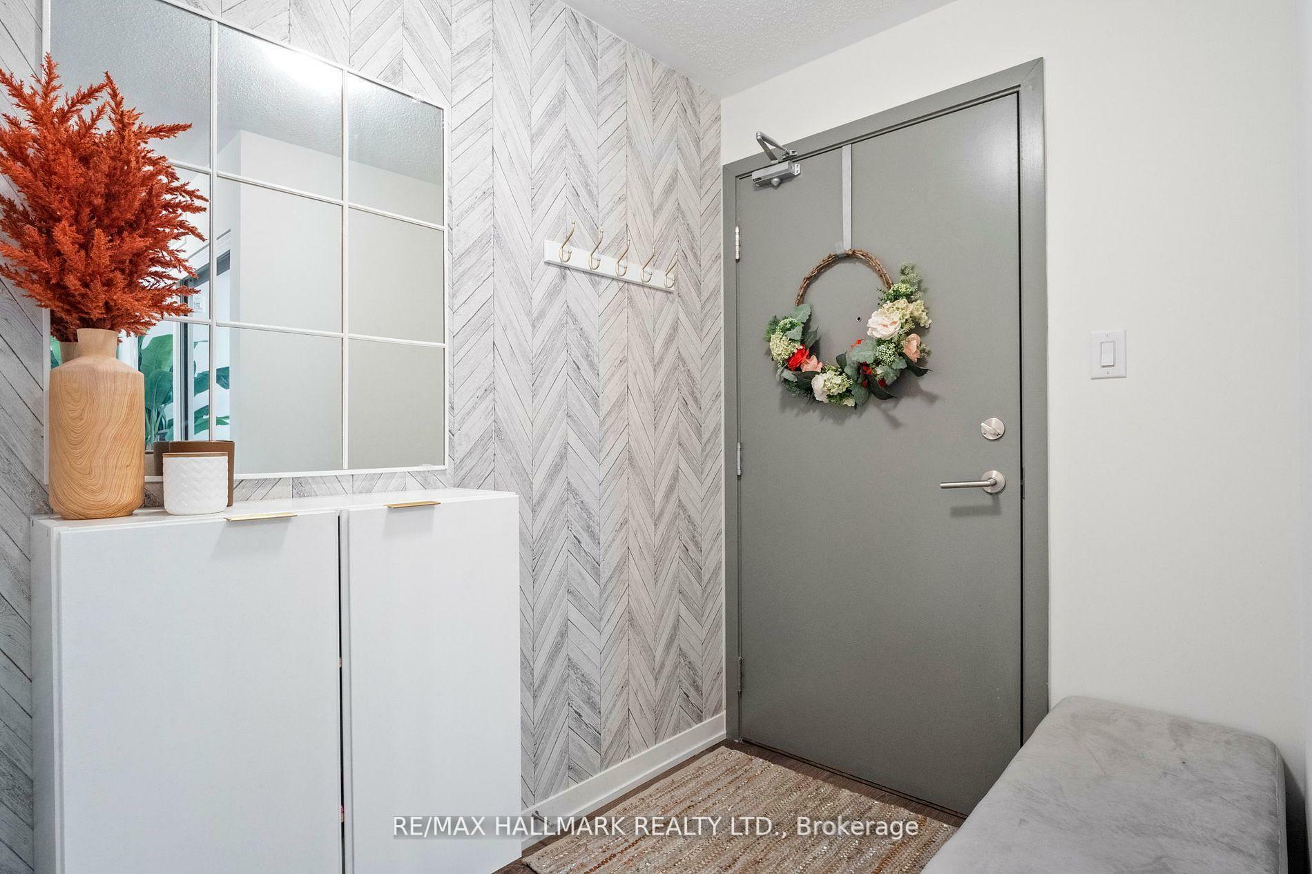 Property Photo: 5155 Sheppard Avenue E 305 ON M1B 0C8