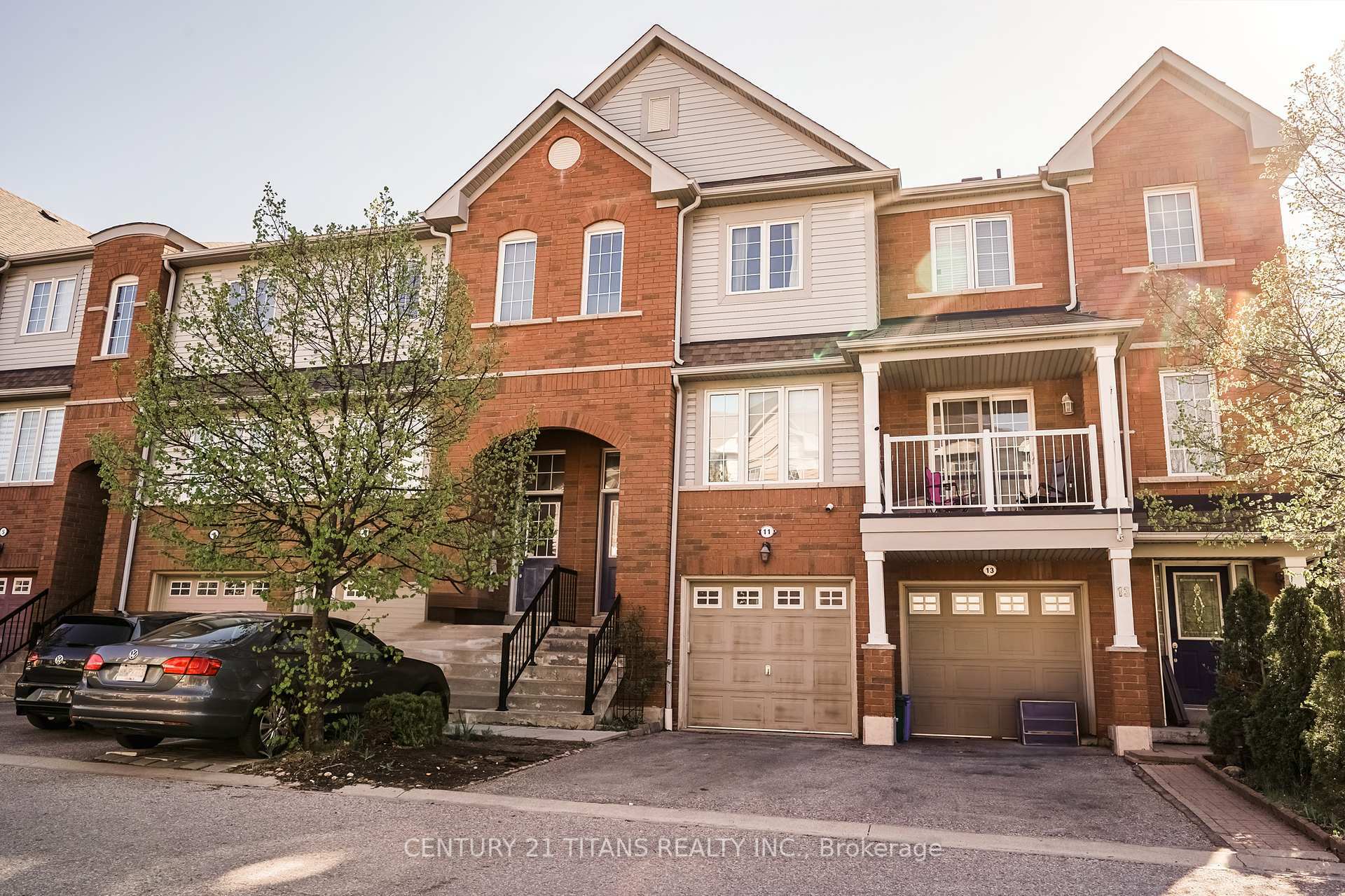 Property Photo: 11 Ventura Lane ON L1T 0B1