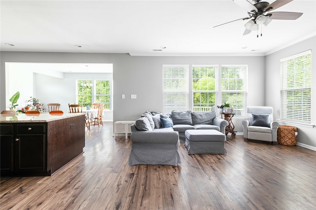 Property Photo: 3427 Hickory Neck Boulevard VA 23168