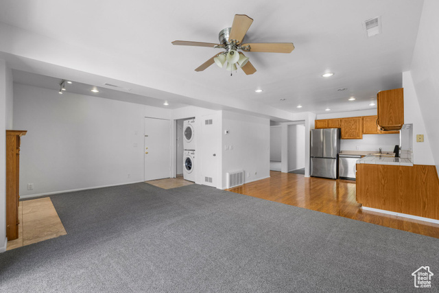 Property Photo: 4878 S Highland Cir 6 UT 84117
