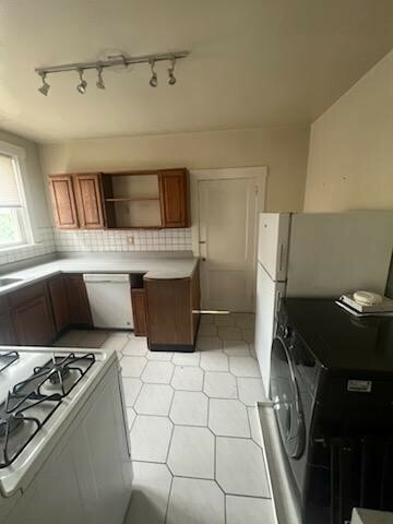 Property Photo: 143 The Blvd 143 PA 15210