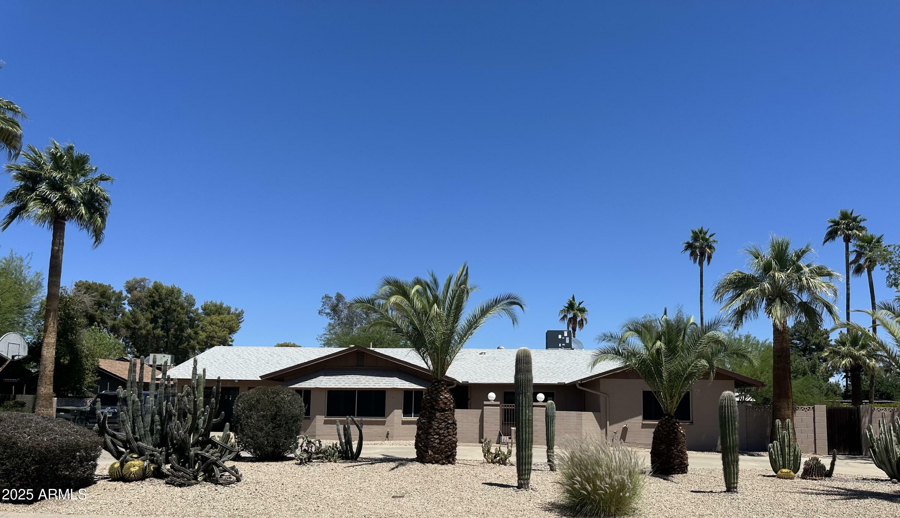 Property Photo: 5514 E Pershing Avenue AZ 85254