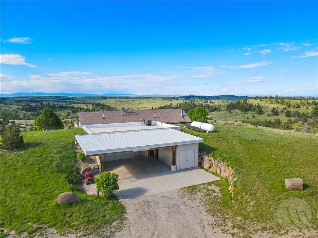 Property Photo:  2500 Sagehill Road  MT 59101 