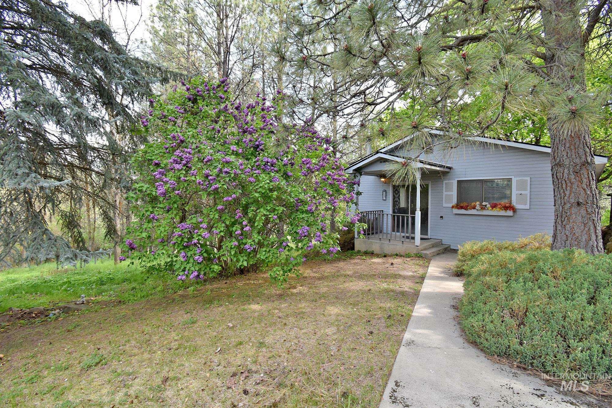 Property Photo: 29123 N Juliaetta Grade ID 83535