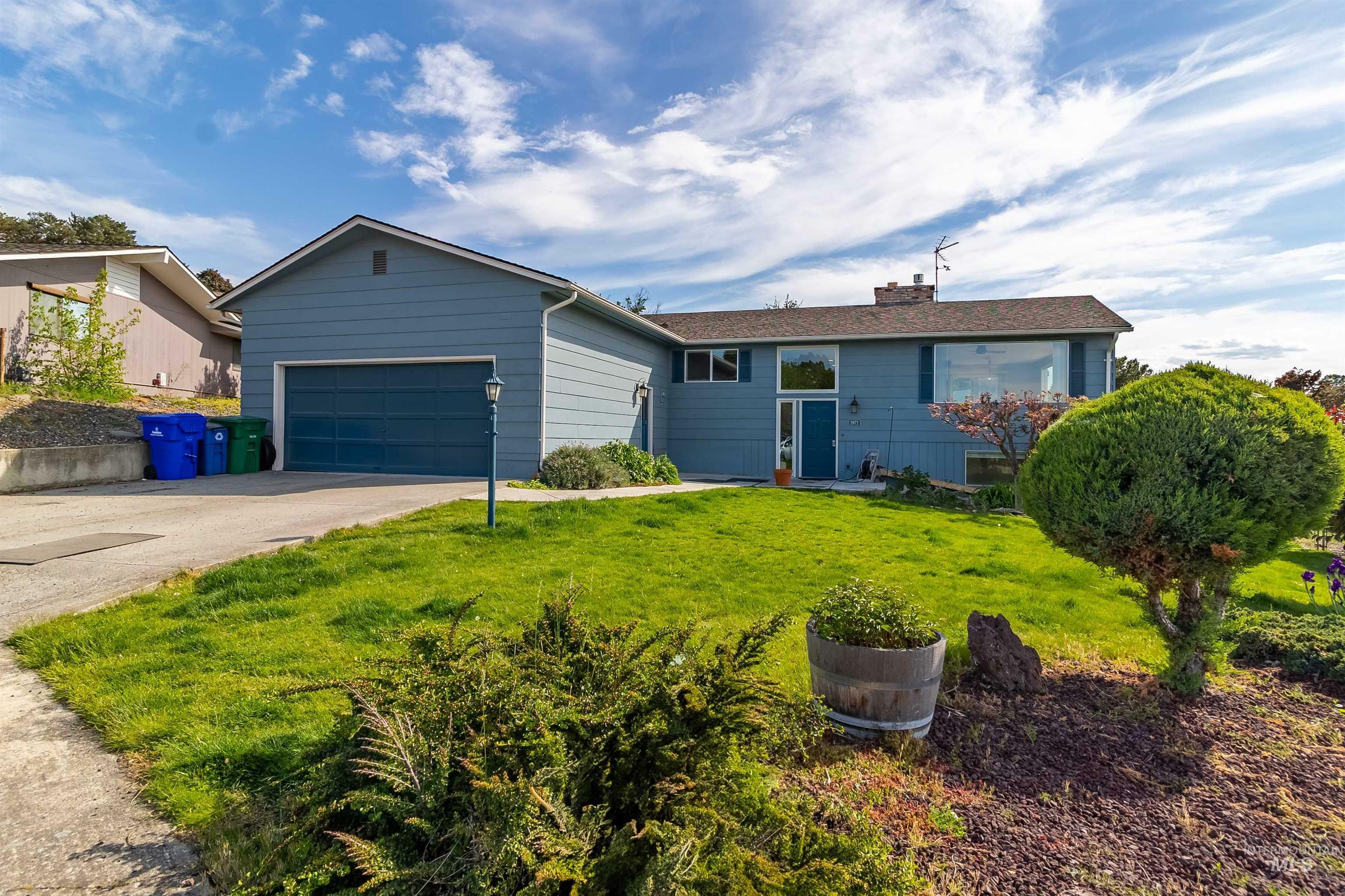Property Photo:  2972 Riverview Terrance  ID 83501 