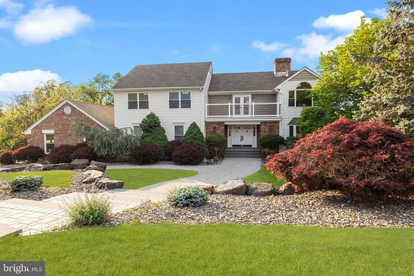 Property Photo:  152 Hickory Corner Road  NJ 08848 