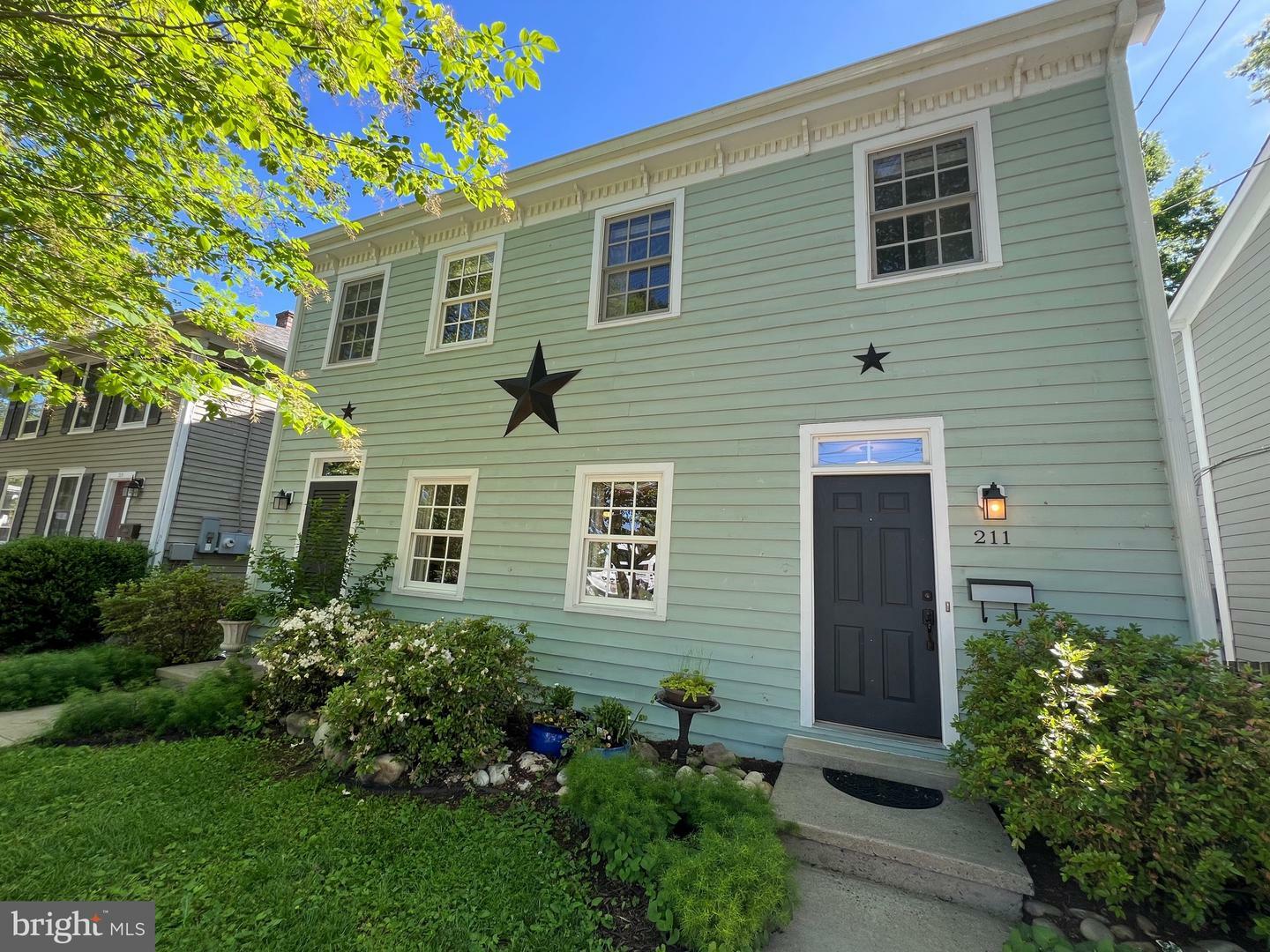 Property Photo: 211 Prince Edward Street VA 22401