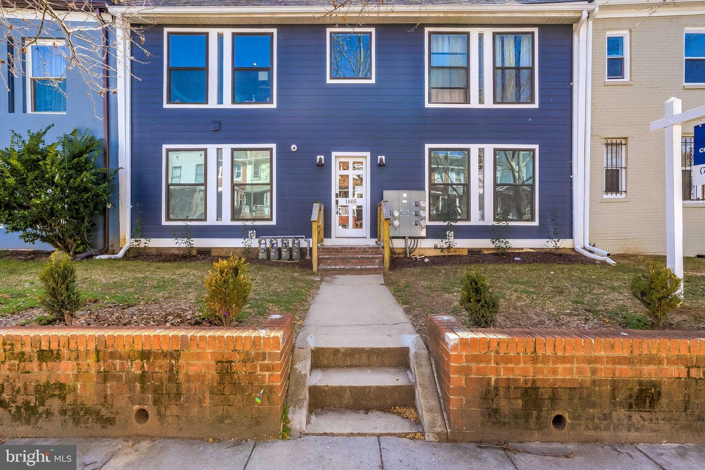 Property Photo: 1605 F Street NE 2 DC 20002