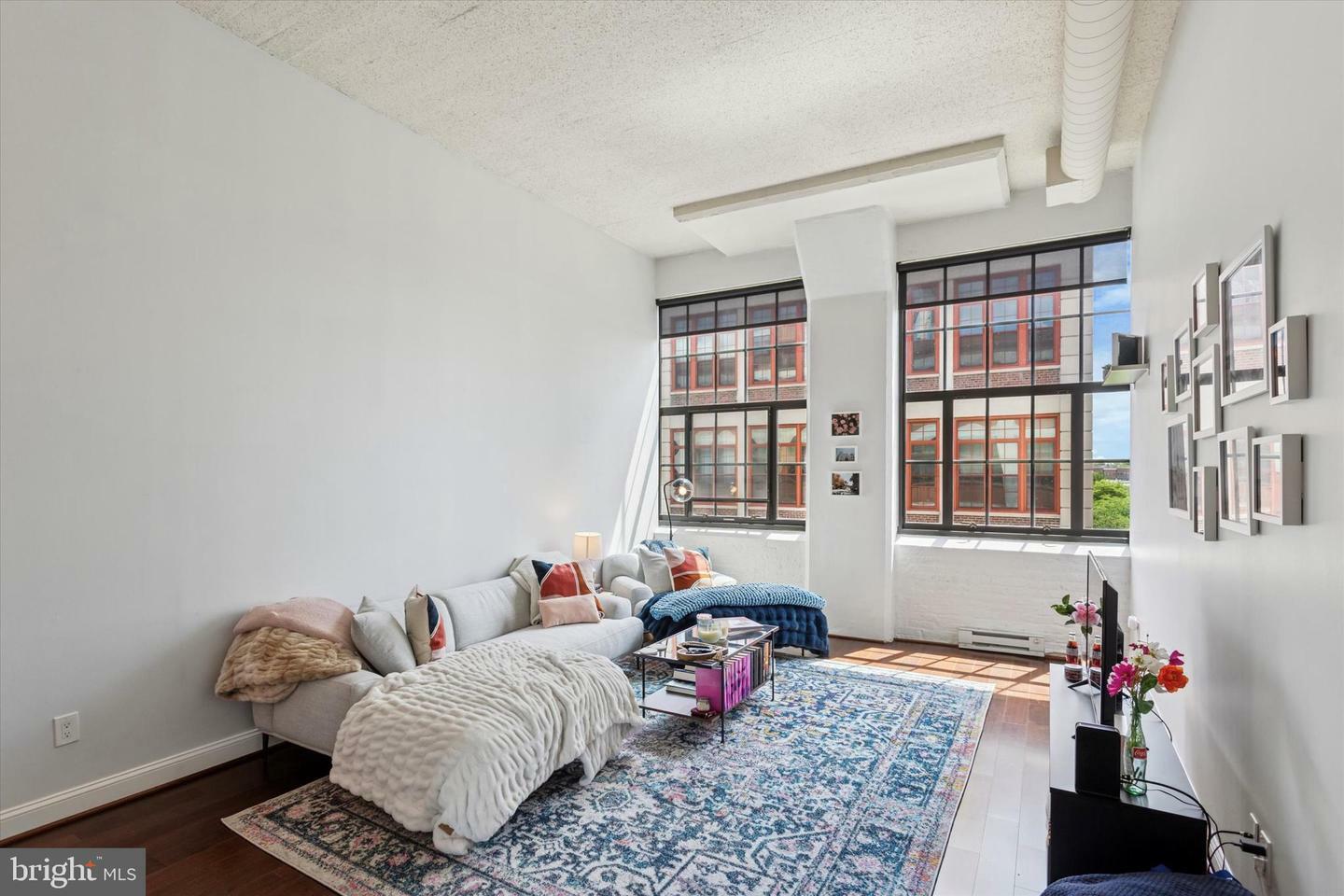 Property Photo: 2429 Locust Street 508 PA 19103