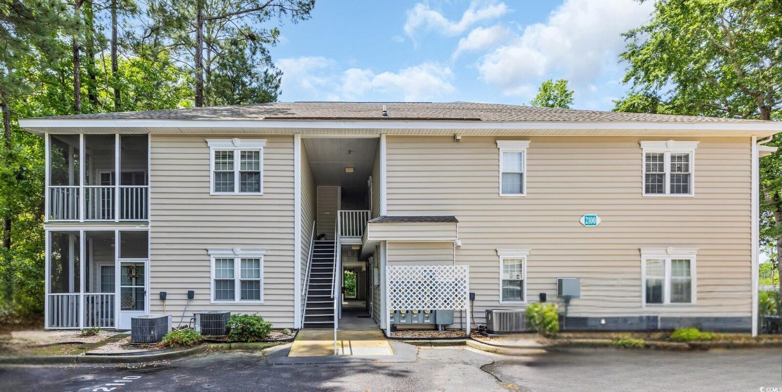 Property Photo: 2103 Sweetwater Blvd. 2103 SC 29576