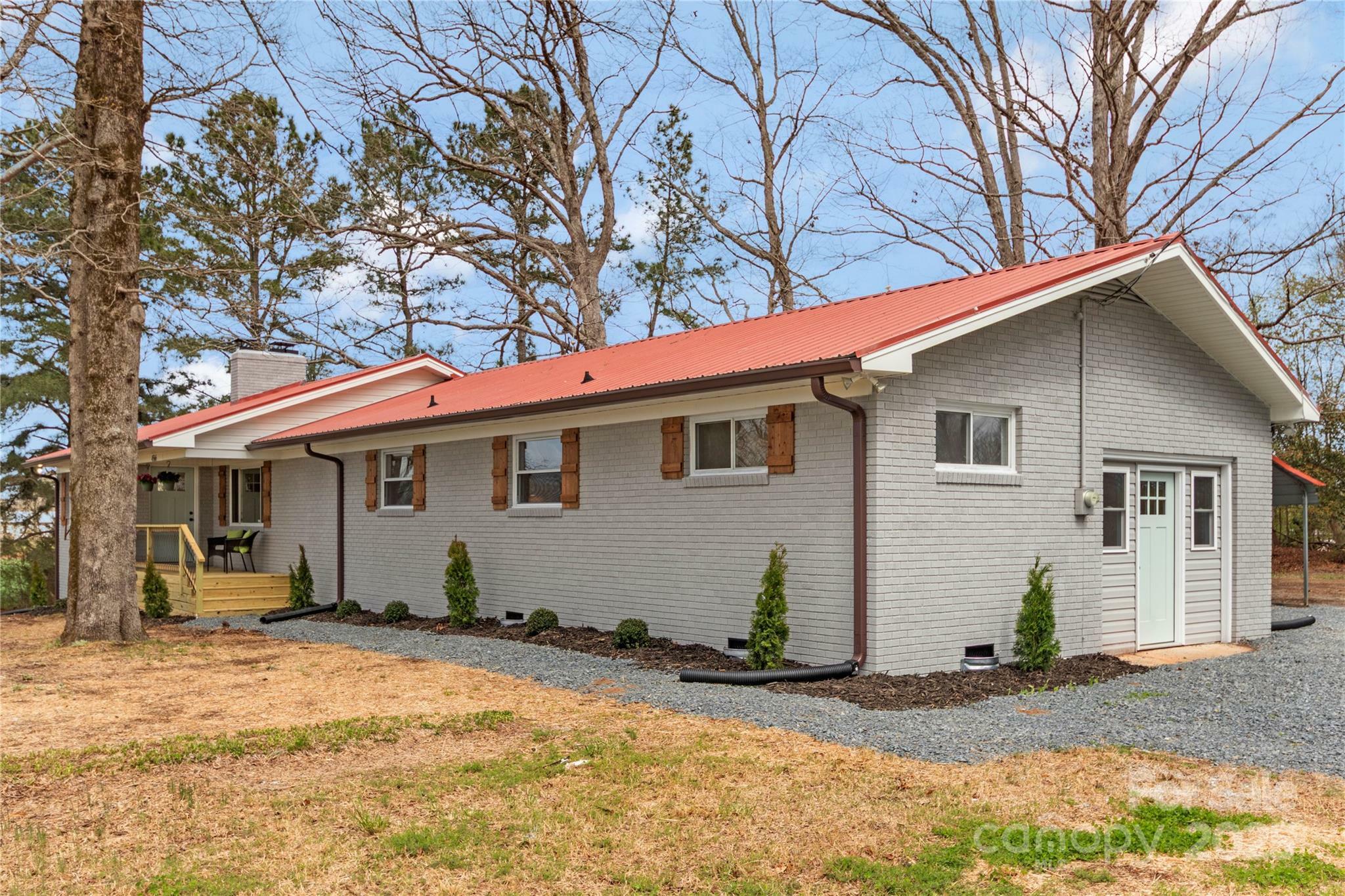 Property Photo: 4566 Fork Road NC 28128